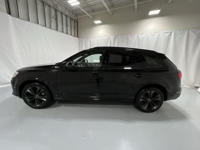 Thumbnail: 2025 Audi Q7 - 11