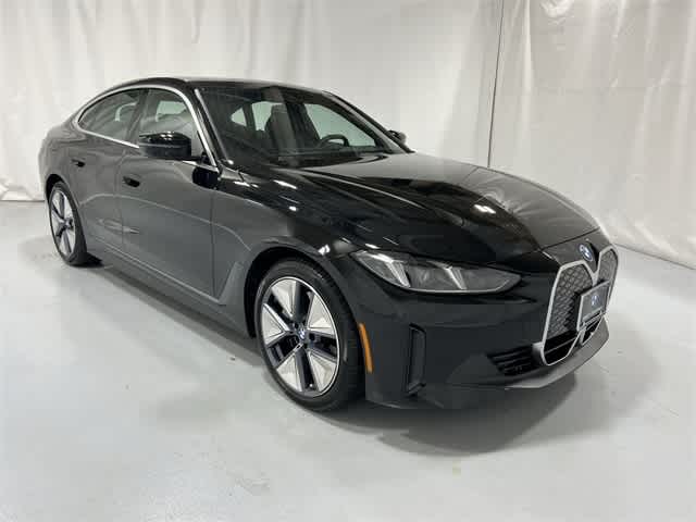 Thumbnail: 2025 BMW i4 - 15