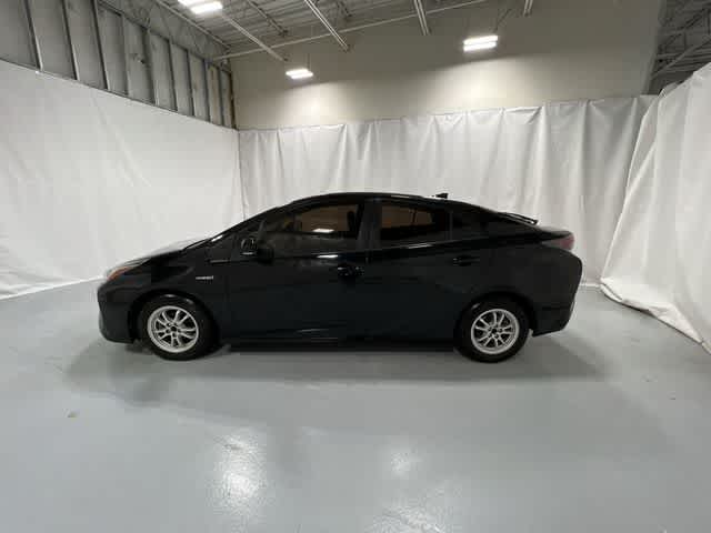 Thumbnail: 2016 Toyota Prius - 11
