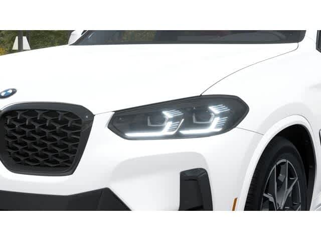 Thumbnail: 2025 BMW X4 - 6