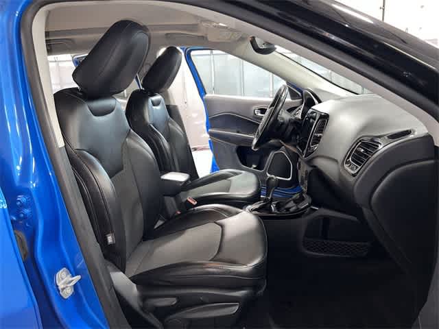 Thumbnail: 2020 Jeep Compass - 26