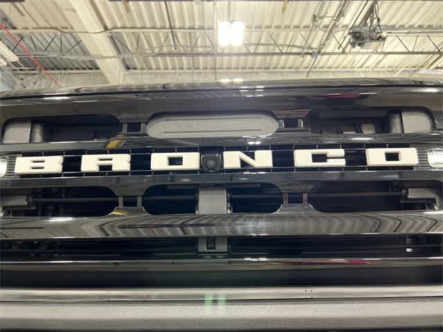 Thumbnail: 2022 Ford Bronco - 18