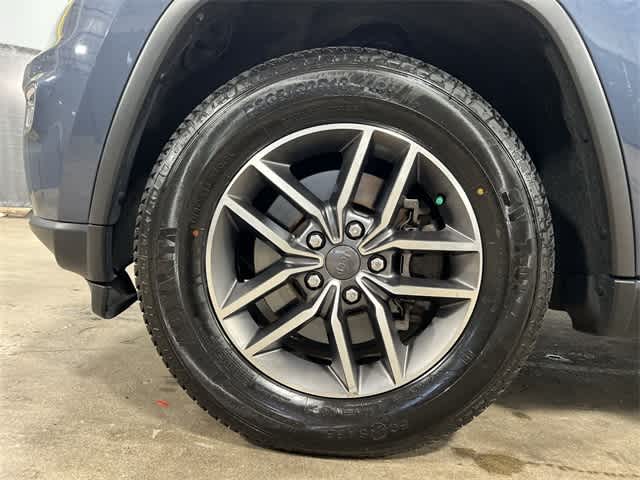 Thumbnail: 2021 Jeep Grand Cherokee - 19