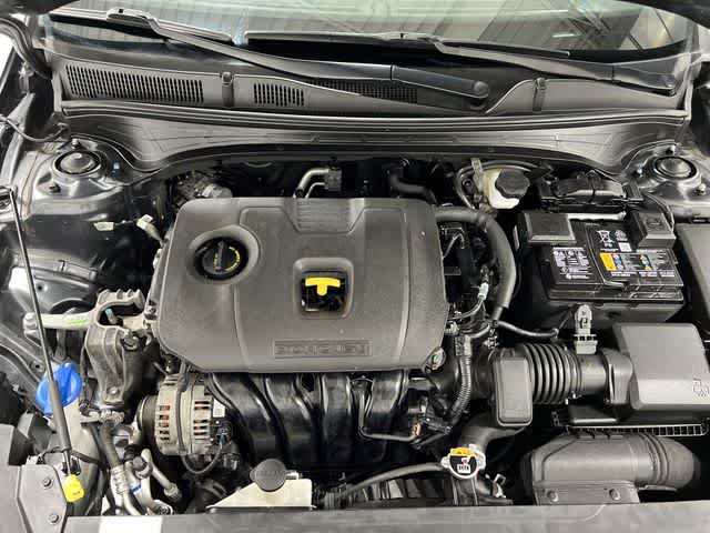 Thumbnail: 2023 Kia Forte - 19