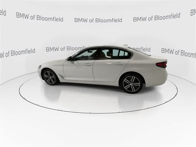 Thumbnail: 2023 BMW 5 Series - 5
