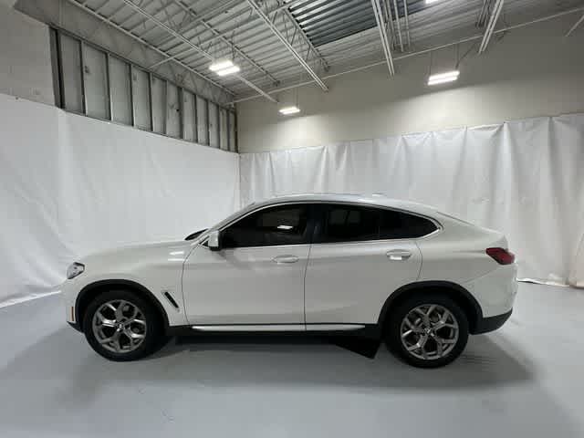 Thumbnail: 2022 BMW X4 - 11