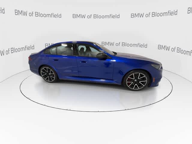 Thumbnail: 2025 BMW M5 - 9