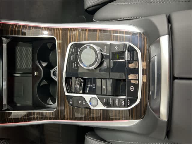 Thumbnail: 2026 BMW X5 - 30