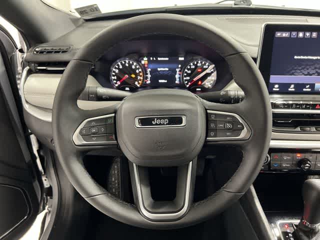 Thumbnail: 2024 Jeep Compass - 27