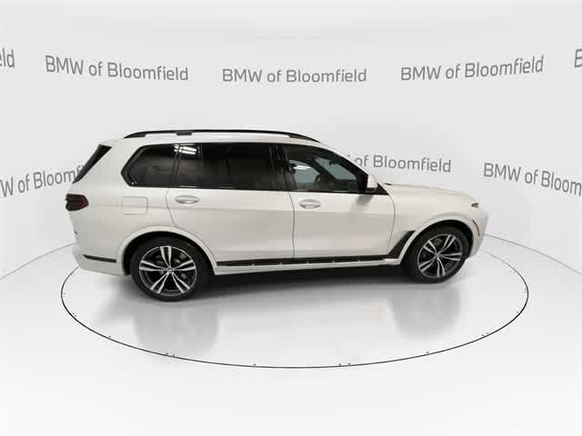 Thumbnail: 2023 BMW X7 - 9