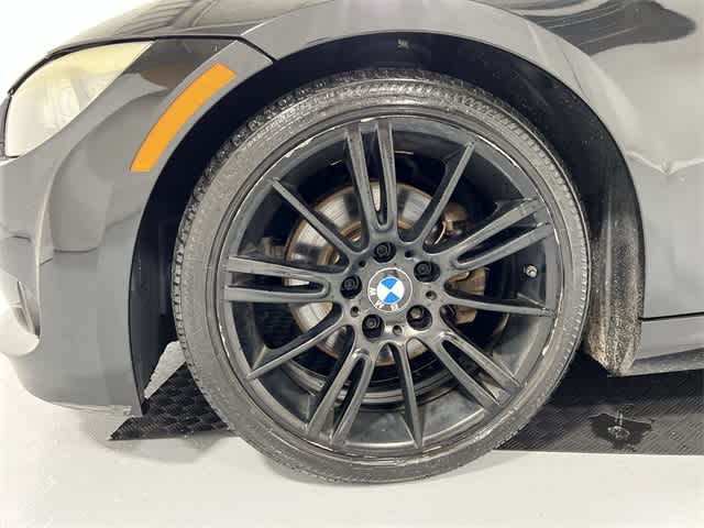 Thumbnail: 2011 BMW 3 Series - 19