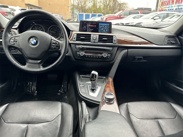 2014 BMW 3 Series 320i xDrive 14