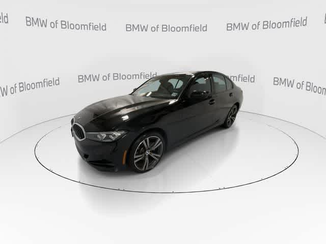 Thumbnail: 2023 BMW 3 Series - 4