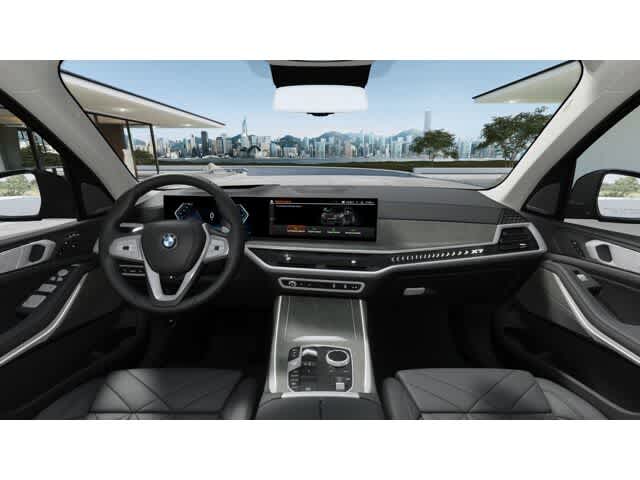 Thumbnail: 2026 BMW X7 - 10