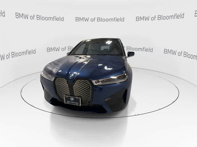 Thumbnail: 2023 BMW iX - 3