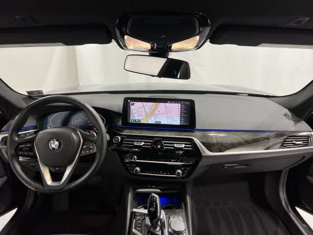Thumbnail: 2023 BMW 5 Series - 20