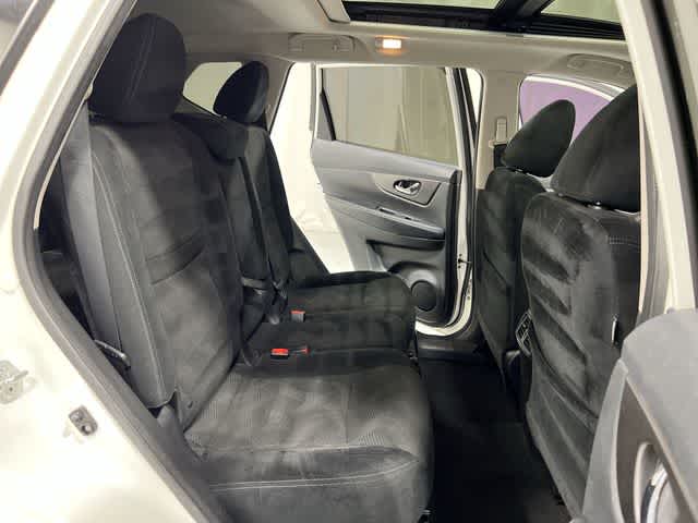 Thumbnail: 2014 Nissan Rogue - 25