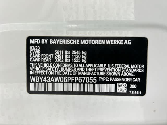 Thumbnail: 2023 BMW i4 - 34