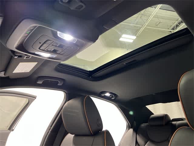 Thumbnail: 2022 Cadillac CT4 - 23