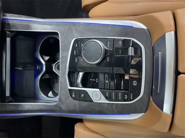 Thumbnail: 2023 BMW X7 - 30