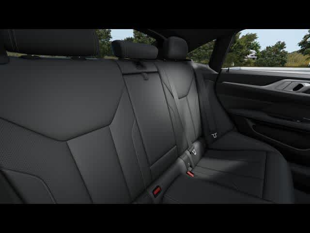 Thumbnail: 2025 BMW i4 - 12