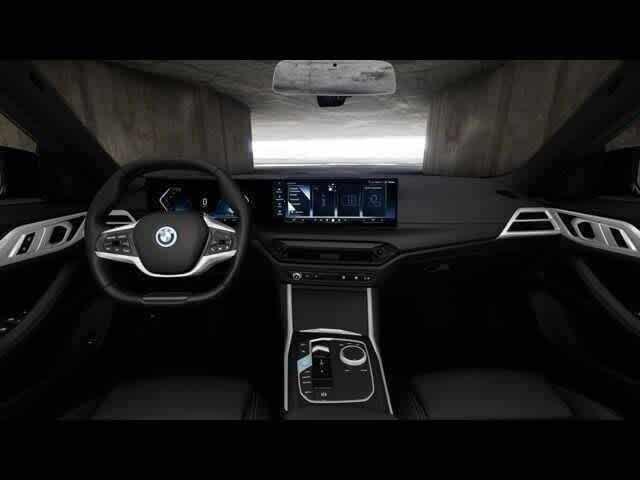 Thumbnail: 2025 BMW i4 - 10