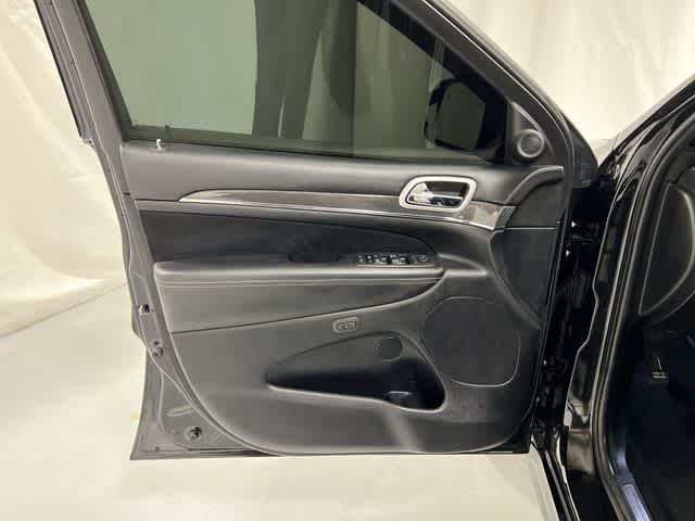 Thumbnail: 2012 Jeep Grand Cherokee - 34