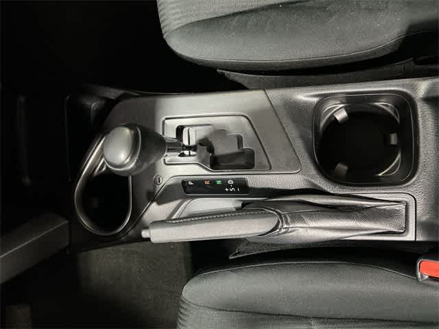Thumbnail: 2017 Toyota RAV4 - 30