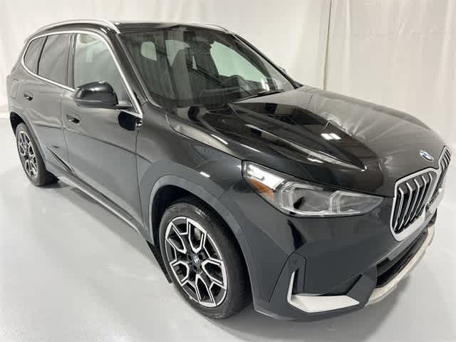 Thumbnail: 2025 BMW X1 - 15