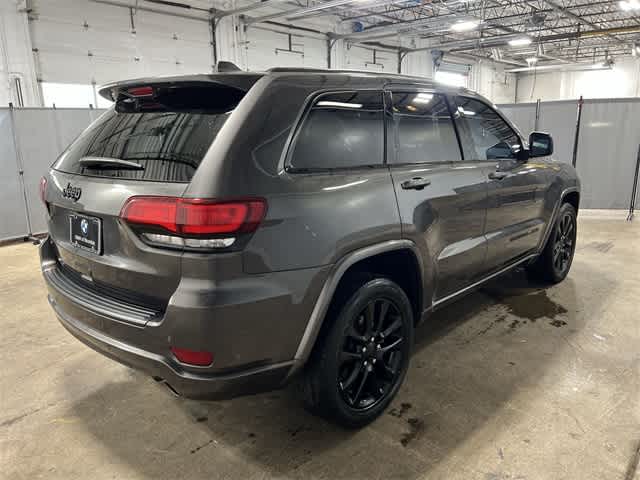 Thumbnail: 2021 Jeep Grand Cherokee - 14