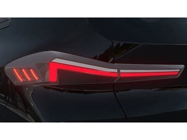 Thumbnail: 2026 BMW XM - 9