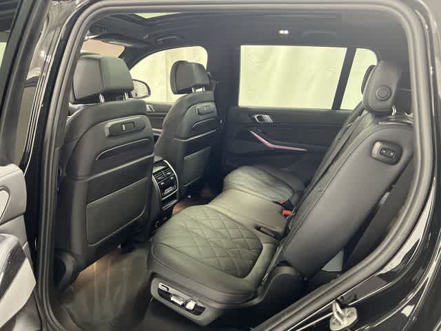 Thumbnail: 2024 BMW X7 - 24