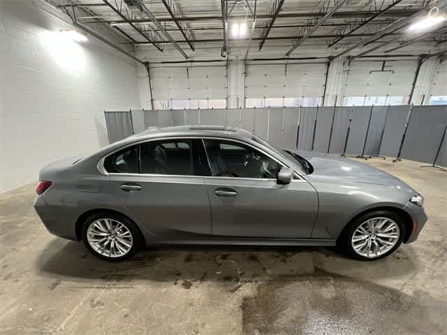 2024 BMW 3 Series 330i xDrive 15