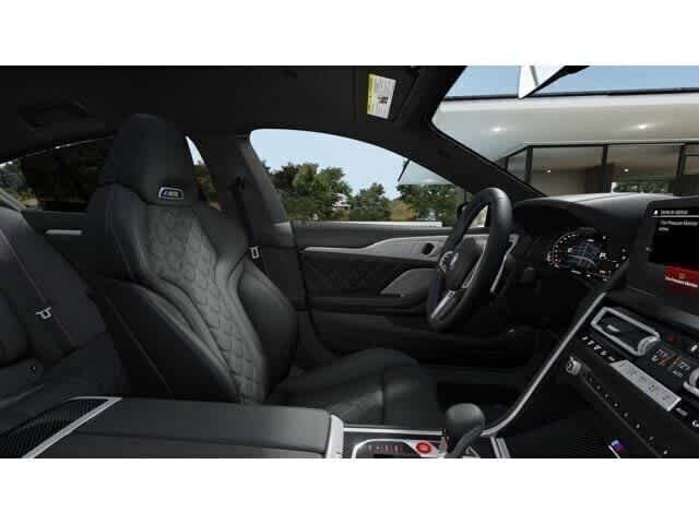 Thumbnail: 2025 BMW M8 - 9