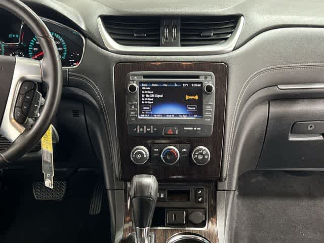 Thumbnail: 2017 Chevrolet Traverse - 27