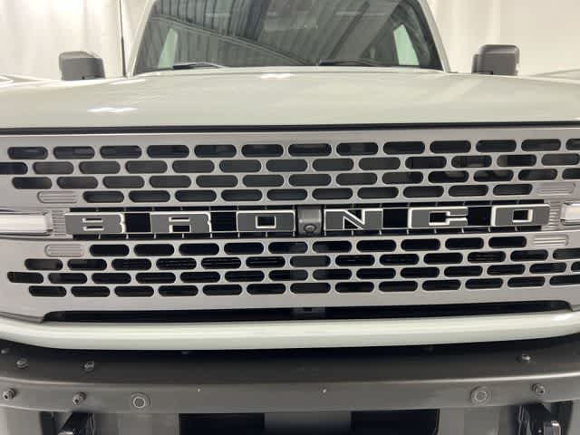 Thumbnail: 2022 Ford Bronco - 18