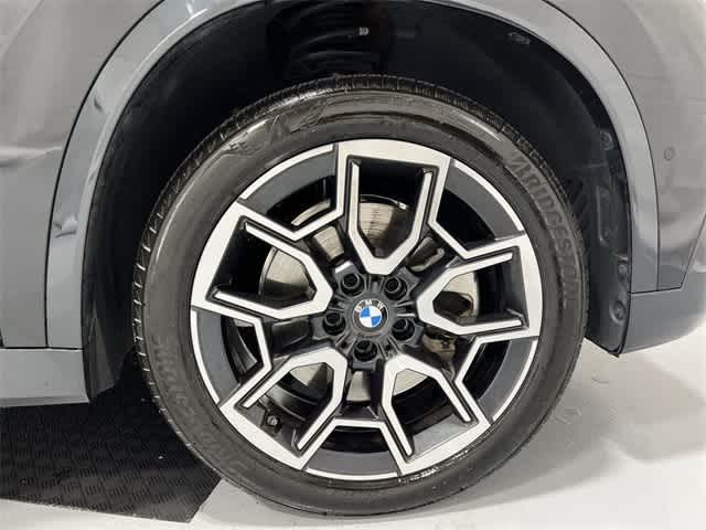 Thumbnail: 2025 BMW X1 - 18