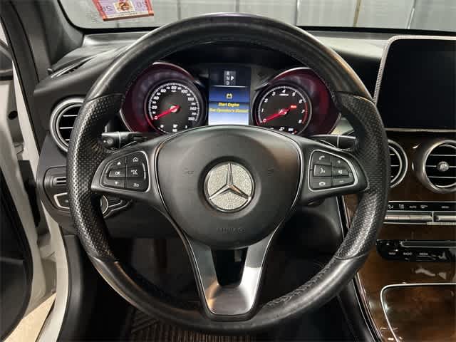Thumbnail: 2017 Mercedes-Benz GLC - 28
