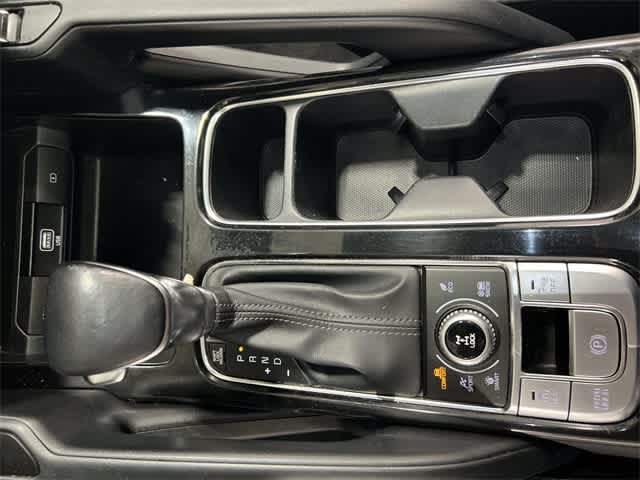 Thumbnail: 2020 Kia Telluride - 30