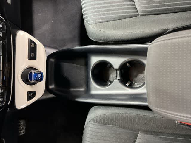 Thumbnail: 2016 Toyota Prius - 29