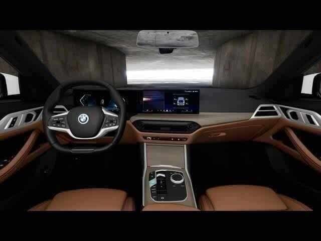 Thumbnail: 2025 BMW i4 - 11