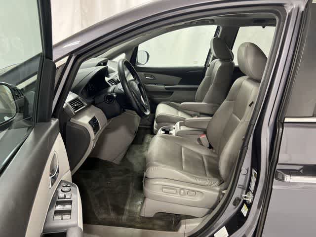 Thumbnail: 2016 Honda Odyssey - 10