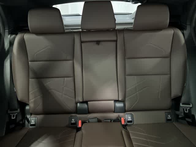 Thumbnail: 2025 BMW X2 - 22