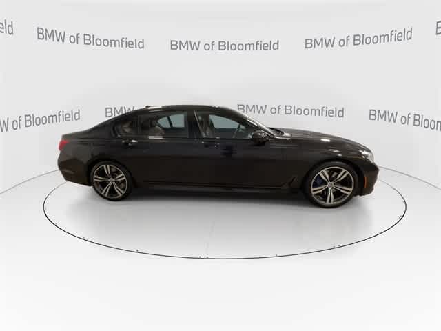 Thumbnail: 2018 BMW 7 Series - 9