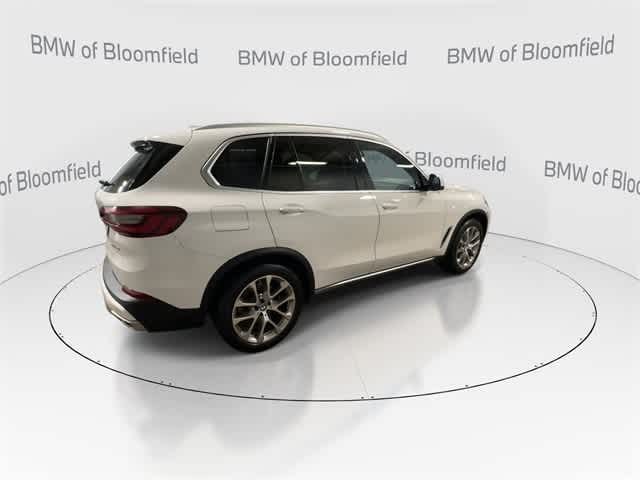 2023 BMW X5 xDrive40i 8