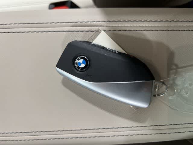 Thumbnail: 2025 BMW X1 - 33