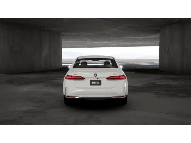 Thumbnail: 2026 BMW 5 Series - 5