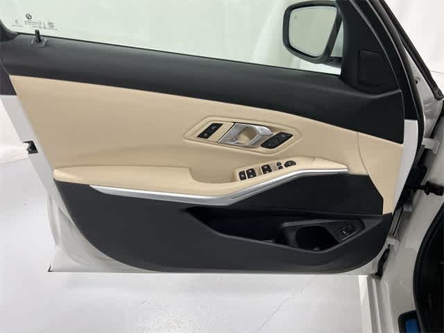 Thumbnail: 2025 BMW 3 Series - 35