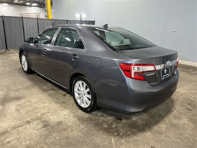 2014 Toyota Camry XLE 12