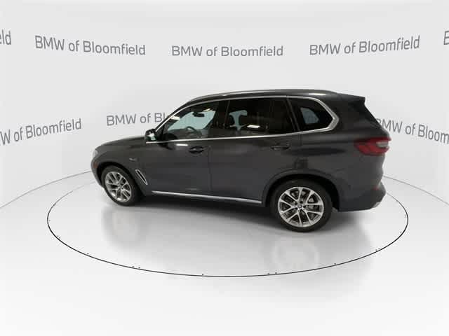 Thumbnail: 2023 BMW X5 - 5